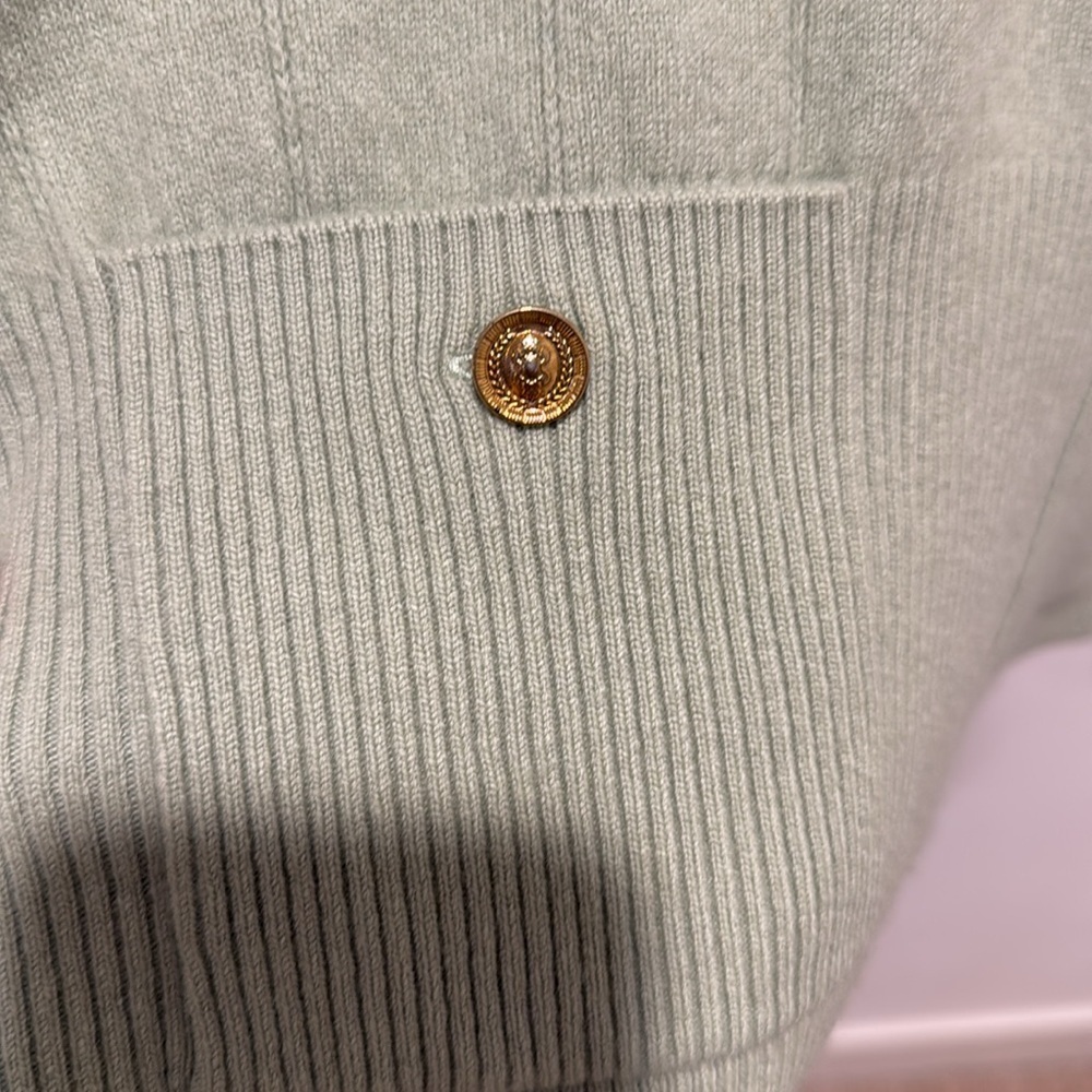 Sandro Paris (NEW WITH TAGS) Vert Amande Wool and Cashmere Sweater, Pastel Green - Picture 6 of 8